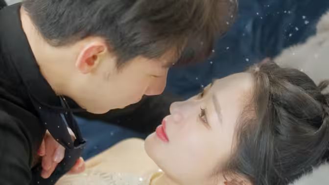 歷總，夫人拒不離婚(全集)