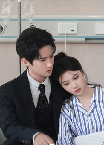 我死后，全員火葬場(chǎng)了(全集)